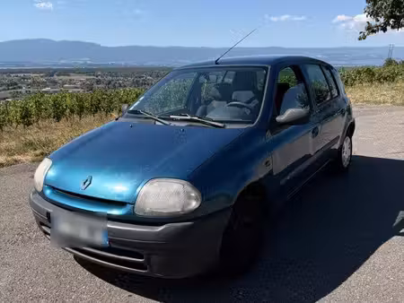 Renault Clio 1.2 58