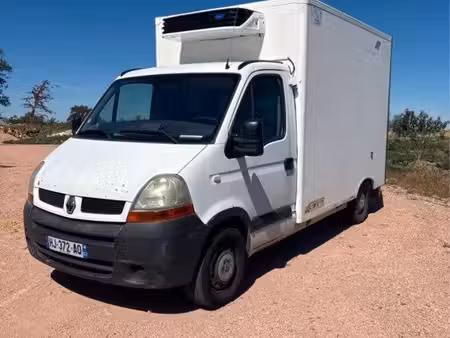 Renault Master 2.5 dCi 120