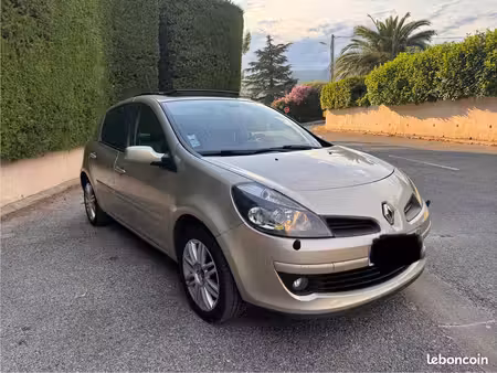Renault Clio 1.5 dCi 105 Initiale