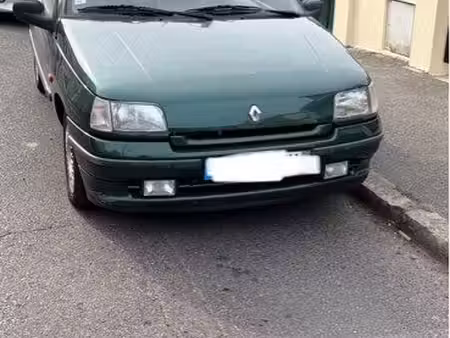 Renault Clio 1.4 73 Baccara
