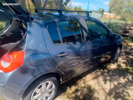 Renault Clio 1.4 98