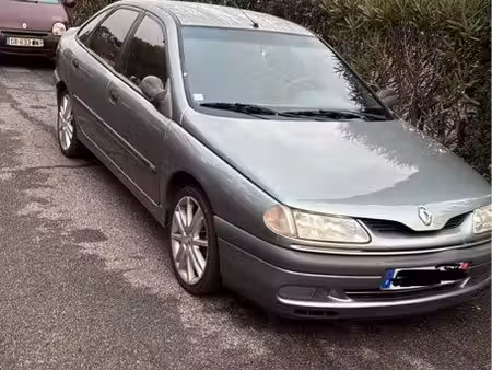 Renault Laguna 1.8 95
