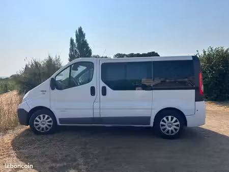 Renault Trafic 2.0 dCi 115