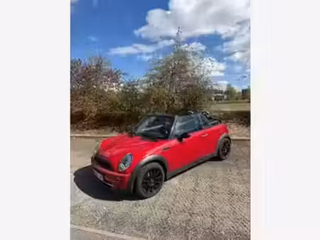 Mini Cabrio Cooper 1.6 115