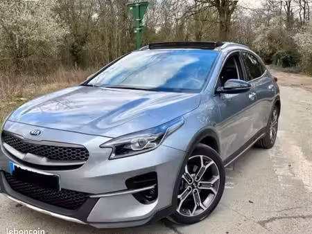 Kia Ceed 1.4 T GDi 140 Launch Edition
