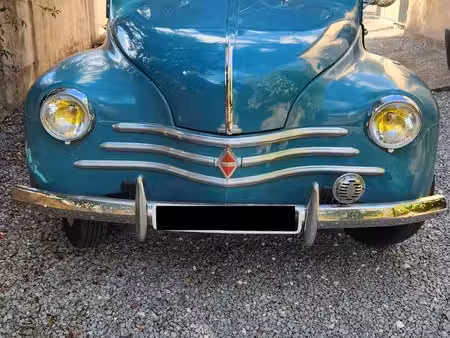Renault 4CV 