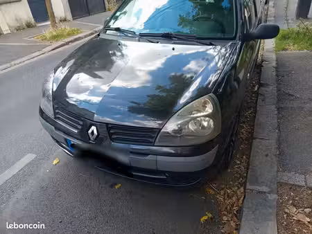 Renault Clio 1.2 75