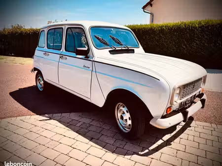Renault R4 4L Savane