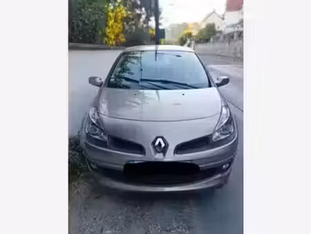 Renault Clio 1.5 dCi 105 Initiale