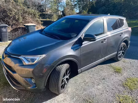 Toyota RAV4 2.5 155 Design