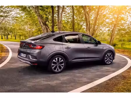 Renault Arkana E-Tech 1.6 145 Evolution