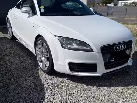 Audi TT 2.0 TFSI 200 S line