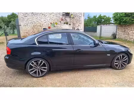 BMW Série 3 330d 3.0 245