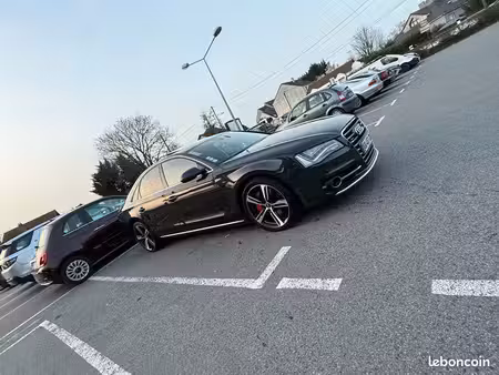 Audi A8 V8 4.2 TDI 350 quattro