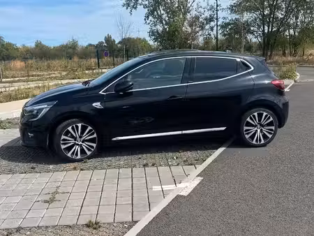 Renault Clio E-Tech 1.6 145 Initiale