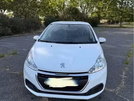 Peugeot 208 1.2 100