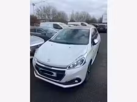 Peugeot 208 1.2 PureTech 110 Tech Edition