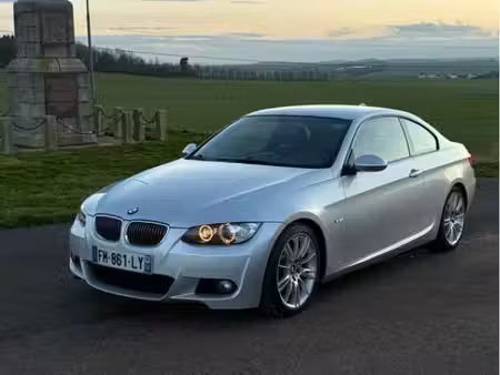 BMW Série 3 325i 218