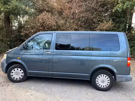 Volkswagen Transporter T5 California 2.5 TDI 130 Beach