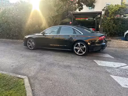 Audi A8 V6 3.0 TDI 262 quattro