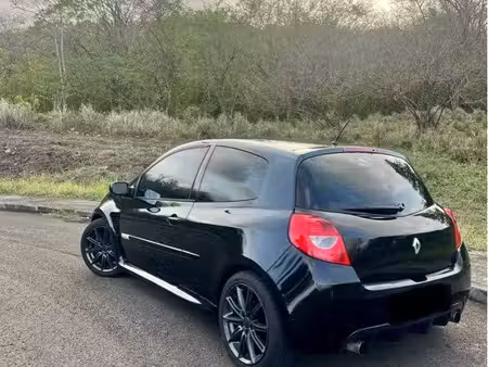 Renault Clio RS 2.0 200