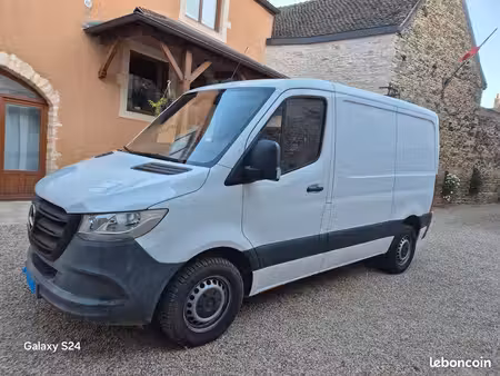 Mercedes-Benz Sprinter 2.1 143