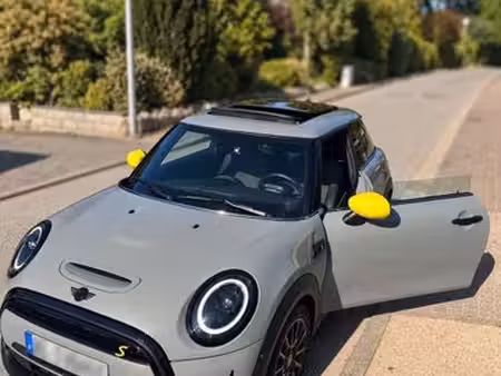 Mini Mini Cooper SE 184
