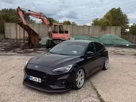 Ford Focus ST 2.3 280