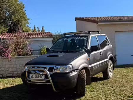 Nissan Terrano 2.7 TDI 125 4x4