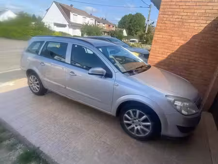 Opel Astra 1.3 90