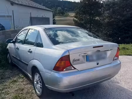Ford Focus 1.6 115