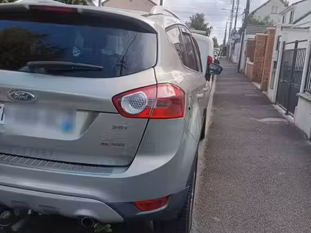 Ford Kuga 2.5 200 Titanium 4x4