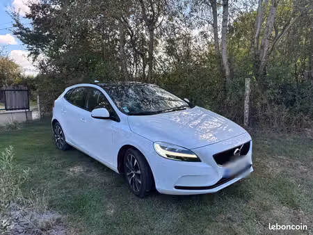 Volvo V40 D2 2.0 120