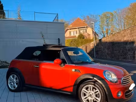 Mini Cabrio Cooper 1.6 122
