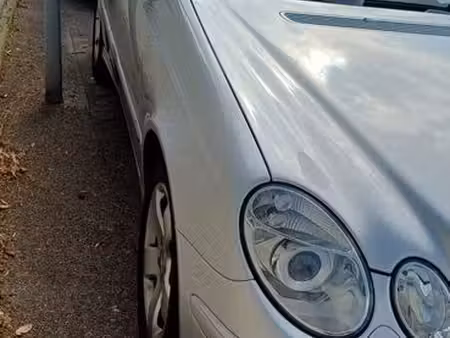 Mercedes-Benz Classe E E 240 V6 2.6 177