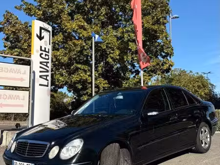 Mercedes-Benz Classe E E 320 204