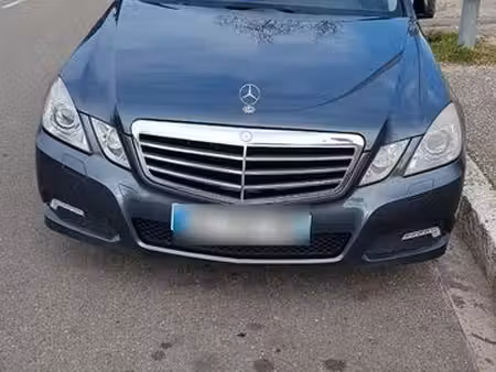 Mercedes-Benz Classe E E 220 2.1 170