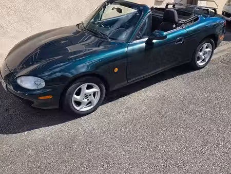 Mazda MX5 1.6 110
