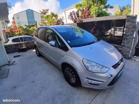 Ford S-Max 2.0 TDCi 140 Titanium