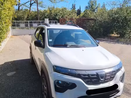 Dacia Spring 100