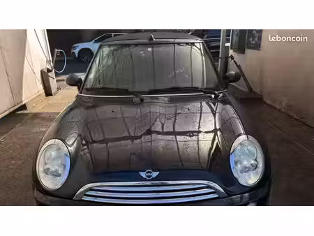 Mini Cabrio Cooper 1.6 115