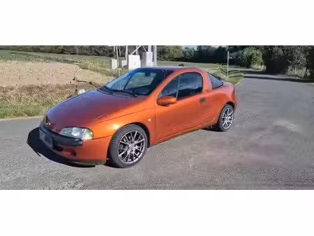 Opel Tigra 1.4 90