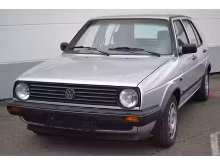 Volkswagen Golf 1.8