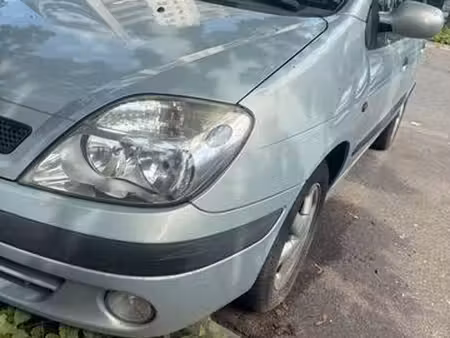 Renault Scénic 1.4 95