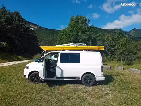 Volkswagen Transporter T5 2.0 TDI 140
