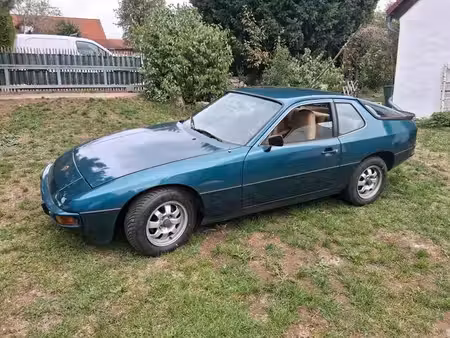 Porsche 924 