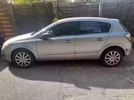 Opel Astra 1.7 CDTI 100 Elegance