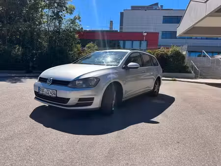 Volkswagen Golf 1.6 TDI 110