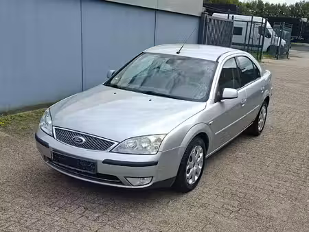 Ford Mondeo 2.0 145