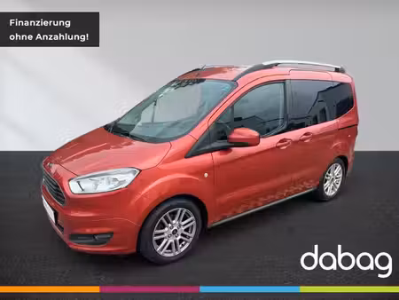 Ford Tourneo Courier 1.0 100 Titanium